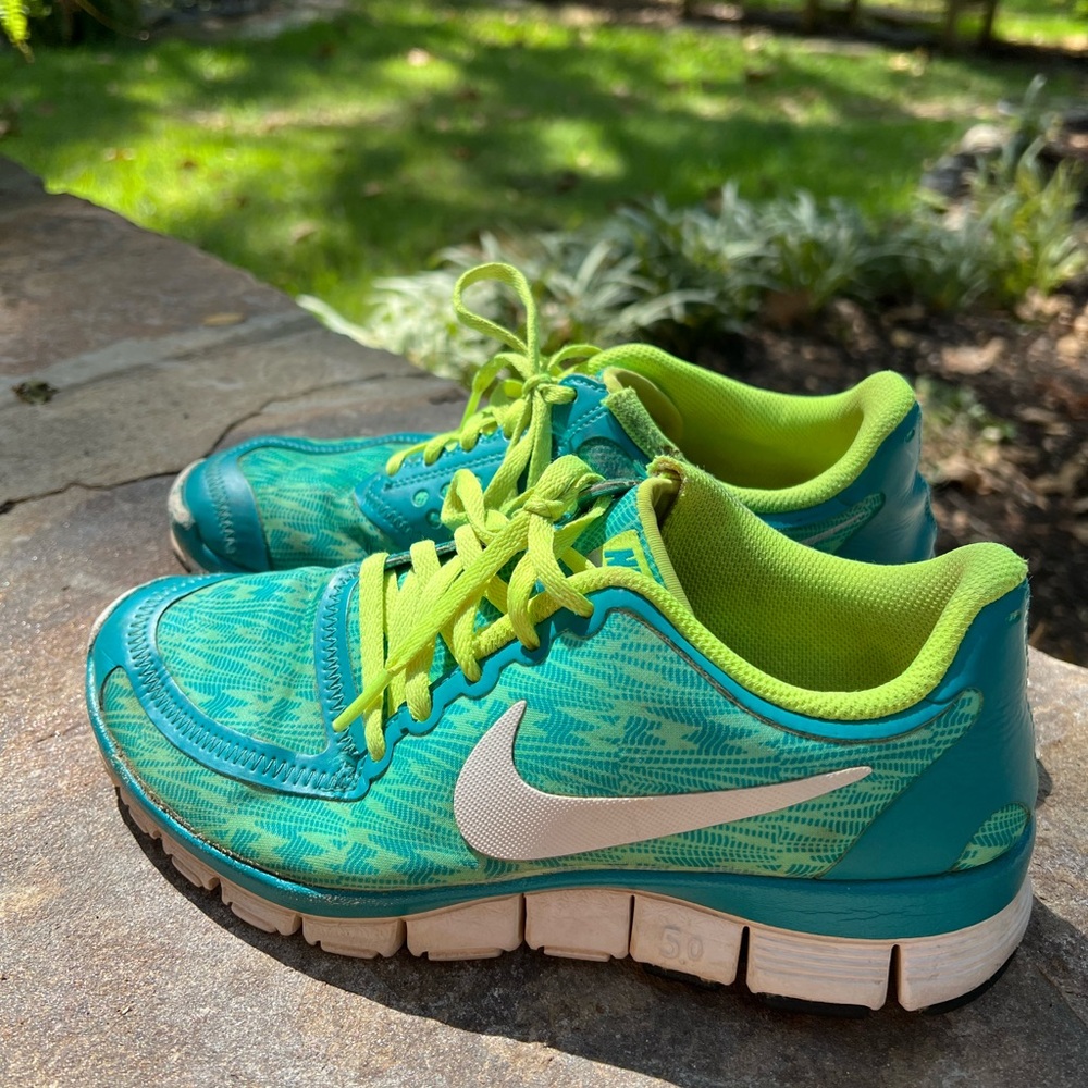 Nike Women’s Free 5.0 V4 Turbo Green Flex Running Shoe - Used